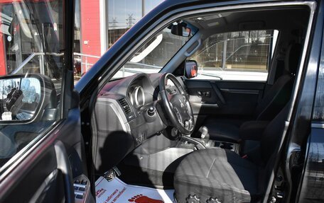 Mitsubishi Pajero IV, 2012 год, 2 149 000 рублей, 9 фотография