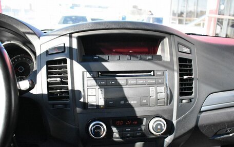 Mitsubishi Pajero IV, 2012 год, 2 149 000 рублей, 19 фотография