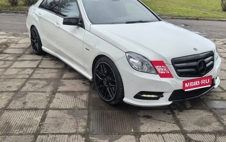 Mercedes-Benz E-Класс, 2012 год, 1 830 000 рублей, 1 фотография