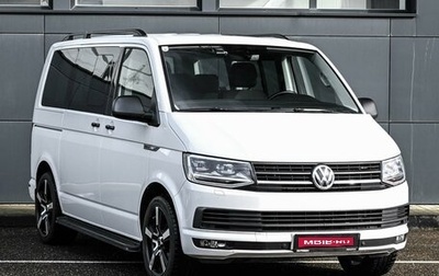 Volkswagen Multivan T6 рестайлинг, 2019 год, 4 254 000 рублей, 1 фотография