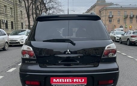 Mitsubishi Outlander III рестайлинг 3, 2006 год, 650 000 рублей, 4 фотография