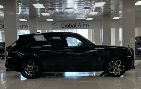 Rolls-Royce Cullinan, 2023 год, 47 000 000 рублей, 4 фотография