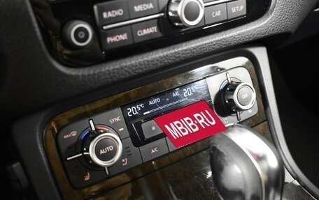 Volkswagen Touareg III, 2013 год, 1 843 200 рублей, 22 фотография