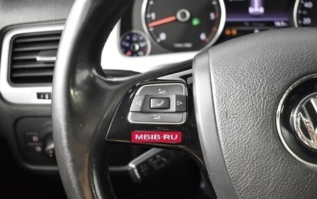 Volkswagen Touareg III, 2013 год, 1 843 200 рублей, 16 фотография