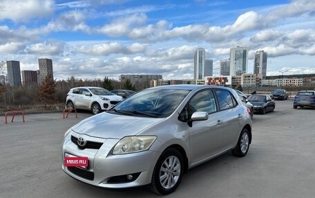 Toyota Auris II, 2007 год, 700 000 рублей, 3 фотография