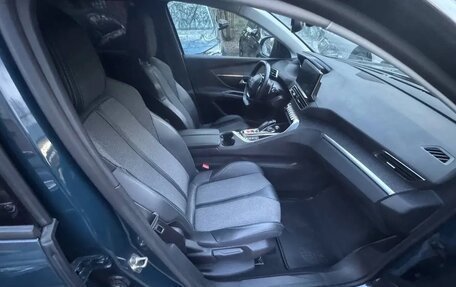 Peugeot 5008 II, 2022 год, 2 600 000 рублей, 11 фотография