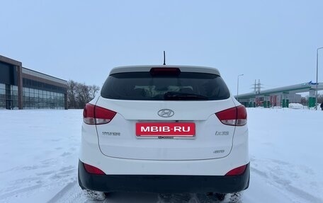 Hyundai ix35 I рестайлинг, 2013 год, 1 290 000 рублей, 8 фотография