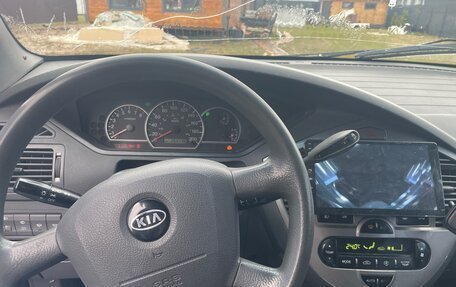 KIA Carens I (RS), 2003 год, 250 000 рублей, 9 фотография