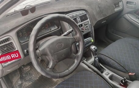 Toyota Avensis III рестайлинг, 1999 год, 120 000 рублей, 5 фотография