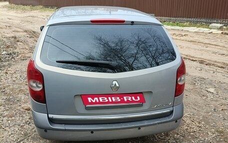 Renault Laguna II, 2006 год, 450 000 рублей, 3 фотография