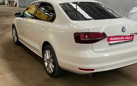 Volkswagen Jetta VI, 2015 год, 1 150 000 рублей, 2 фотография
