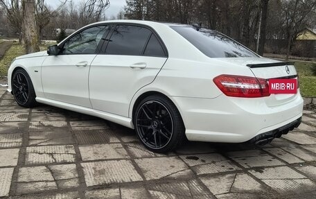 Mercedes-Benz E-Класс, 2012 год, 1 830 000 рублей, 10 фотография