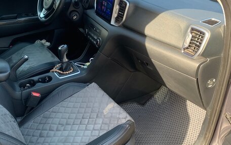 KIA Sportage IV рестайлинг, 2017 год, 1 850 000 рублей, 12 фотография