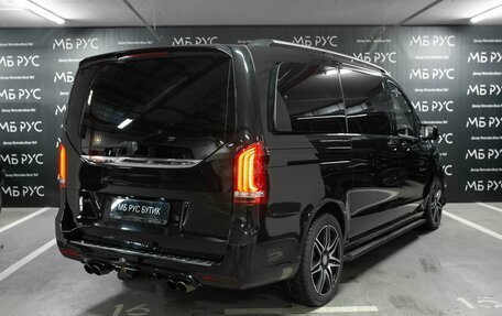 Mercedes-Benz V-Класс, 2018 год, 4 250 000 рублей, 3 фотография