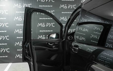 Mercedes-Benz V-Класс, 2018 год, 4 250 000 рублей, 6 фотография