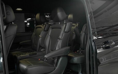 Mercedes-Benz V-Класс, 2018 год, 4 250 000 рублей, 19 фотография