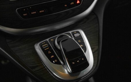 Mercedes-Benz V-Класс, 2018 год, 4 250 000 рублей, 17 фотография