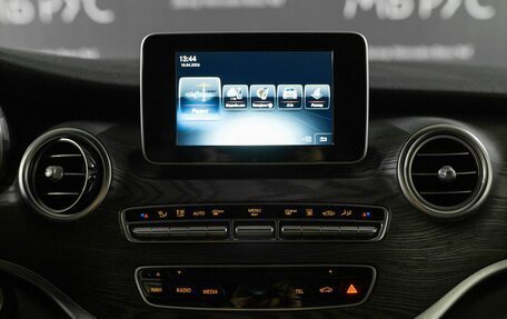 Mercedes-Benz V-Класс, 2018 год, 4 250 000 рублей, 14 фотография