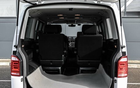 Volkswagen Multivan T6 рестайлинг, 2019 год, 4 254 000 рублей, 22 фотография