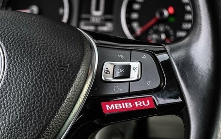 Volkswagen Multivan T6 рестайлинг, 2019 год, 4 254 000 рублей, 14 фотография