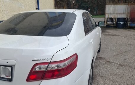 Toyota Camry, 2008 год, 1 500 000 рублей, 2 фотография