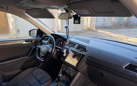 Volkswagen Tiguan II, 2017 год, 2 250 000 рублей, 6 фотография