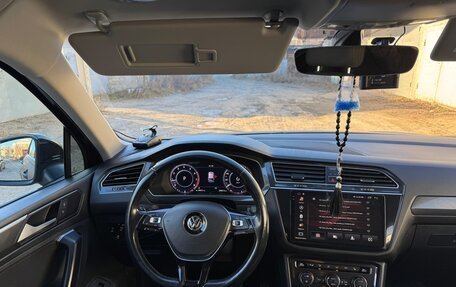 Volkswagen Tiguan II, 2017 год, 2 250 000 рублей, 15 фотография