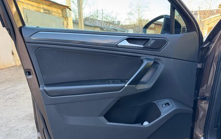 Volkswagen Tiguan II, 2017 год, 2 250 000 рублей, 4 фотография