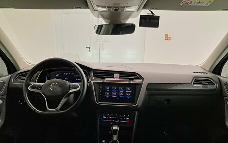 Volkswagen Tiguan II, 2021 год, 3 750 000 рублей, 17 фотография