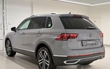 Volkswagen Tiguan II, 2021 год, 3 750 000 рублей, 8 фотография