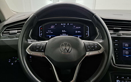 Volkswagen Tiguan II, 2021 год, 3 750 000 рублей, 28 фотография