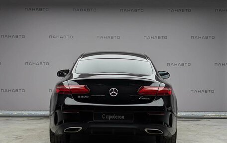 Mercedes-Benz E-Класс, 2019 год, 4 497 000 рублей, 6 фотография