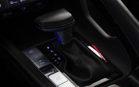 Hyundai Elantra, 2021 год, 2 490 000 рублей, 16 фотография