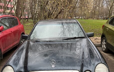 Mercedes-Benz E-Класс, 1997 год, 170 000 рублей, 1 фотография