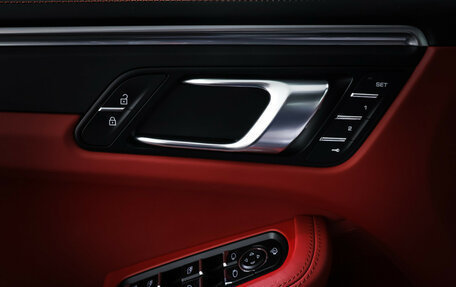 Porsche Macan I рестайлинг, 2019 год, 5 490 000 рублей, 17 фотография