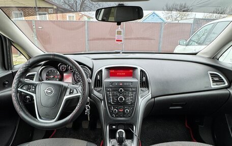 Opel Astra J, 2013 год, 950 000 рублей, 8 фотография