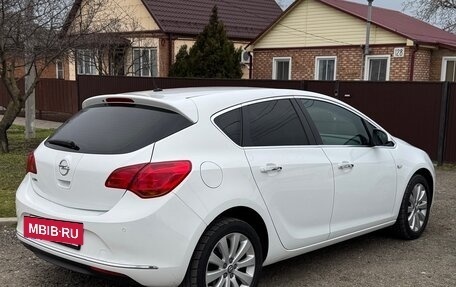 Opel Astra J, 2013 год, 950 000 рублей, 4 фотография