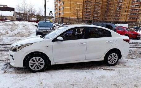 KIA Rio IV, 2017 год, 1 100 000 рублей, 8 фотография