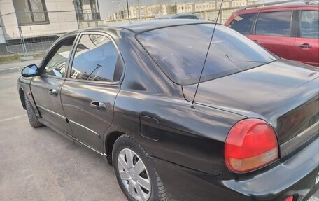 Hyundai Sonata IV рестайлинг, 2000 год, 145 000 рублей, 3 фотография