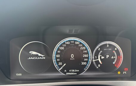 Jaguar XE I рестайлинг, 2018 год, 2 250 000 рублей, 25 фотография