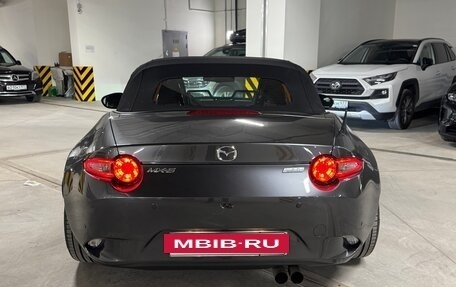 Mazda MX-5, 2019 год, 3 800 000 рублей, 5 фотография