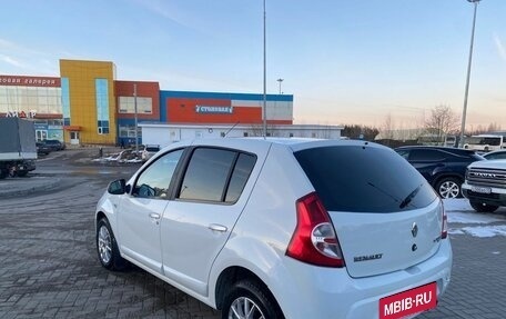 Renault Sandero I, 2013 год, 680 000 рублей, 5 фотография