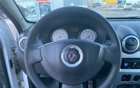 Renault Sandero I, 2013 год, 680 000 рублей, 17 фотография