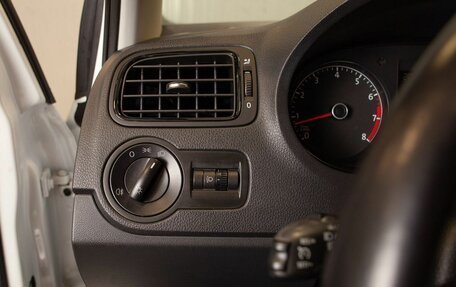 Volkswagen Polo VI (EU Market), 2019 год, 1 430 000 рублей, 34 фотография