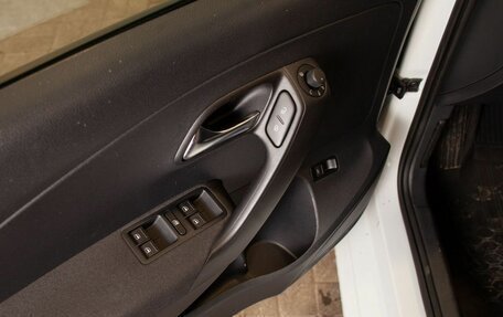 Volkswagen Polo VI (EU Market), 2019 год, 1 430 000 рублей, 33 фотография