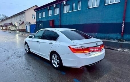 Honda Accord IX рестайлинг, 2013 год, 1 660 000 рублей, 6 фотография