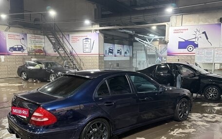 Mercedes-Benz E-Класс, 2003 год, 1 150 000 рублей, 2 фотография