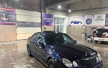 Mercedes-Benz E-Класс, 2003 год, 1 150 000 рублей, 4 фотография