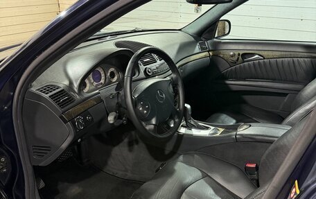 Mercedes-Benz E-Класс, 2003 год, 1 150 000 рублей, 22 фотография