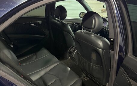 Mercedes-Benz E-Класс, 2003 год, 1 150 000 рублей, 24 фотография